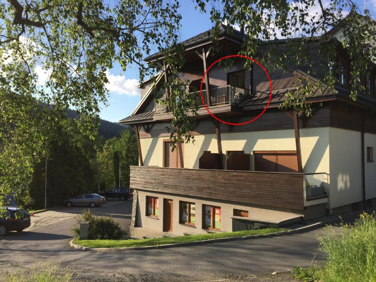 Apartman U Sjezdovky Velke Karlovice Luaran gambar